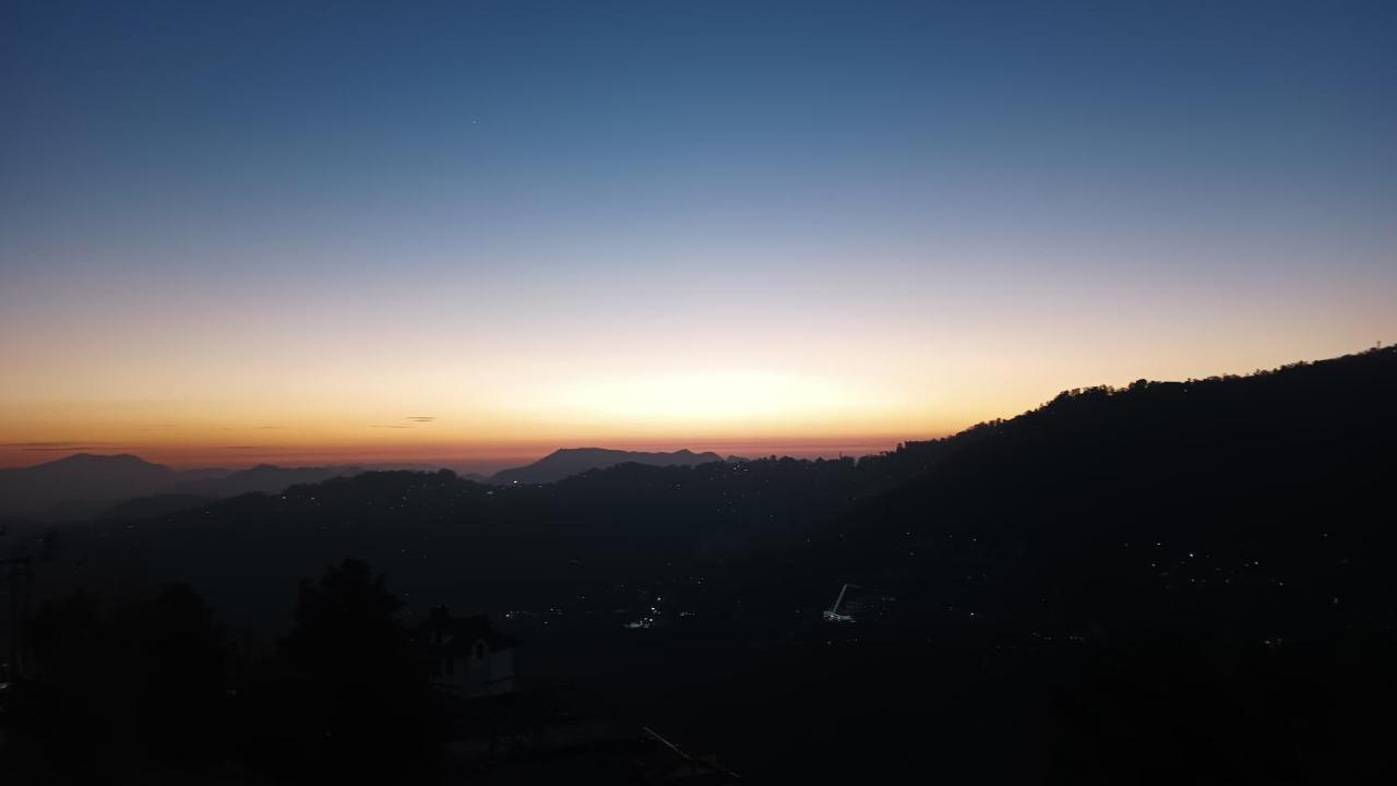 Thakur Homes- Couple And Family Friendly Homestay Shimla Extérieur photo
