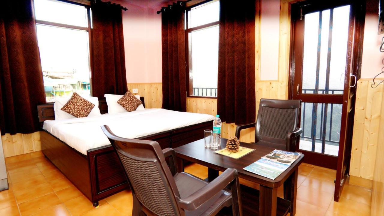 Thakur Homes- Couple And Family Friendly Homestay Shimla Extérieur photo