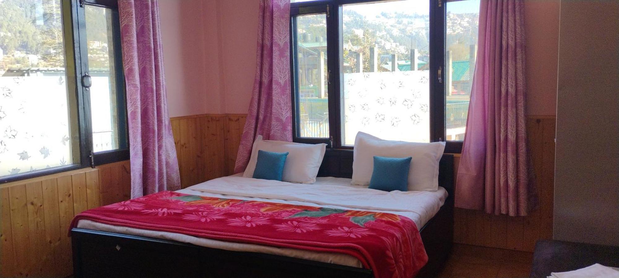 Thakur Homes- Couple And Family Friendly Homestay Shimla Extérieur photo